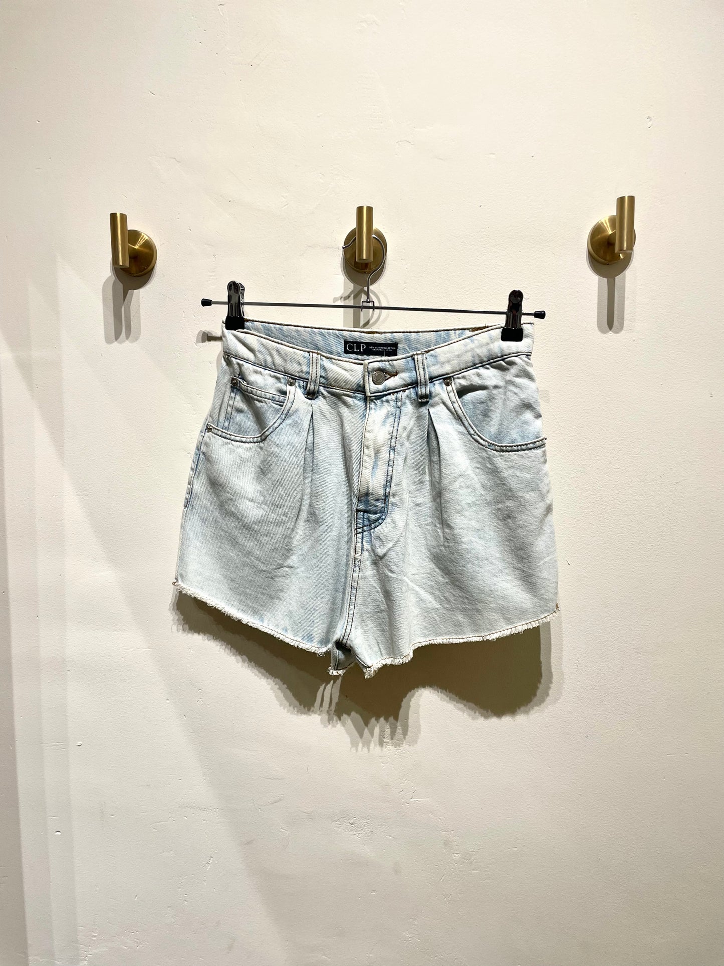 Short denim pinzas