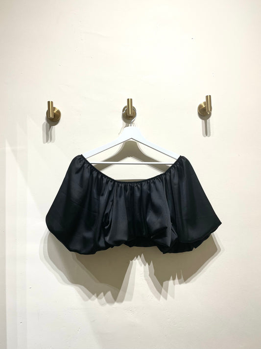 Blusa crop satinada